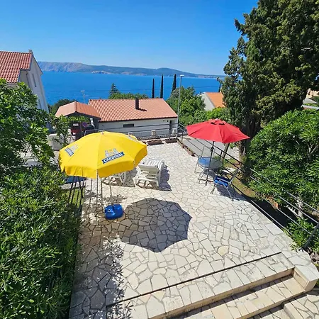 Apartamento In 27342 Novi Vinodolski